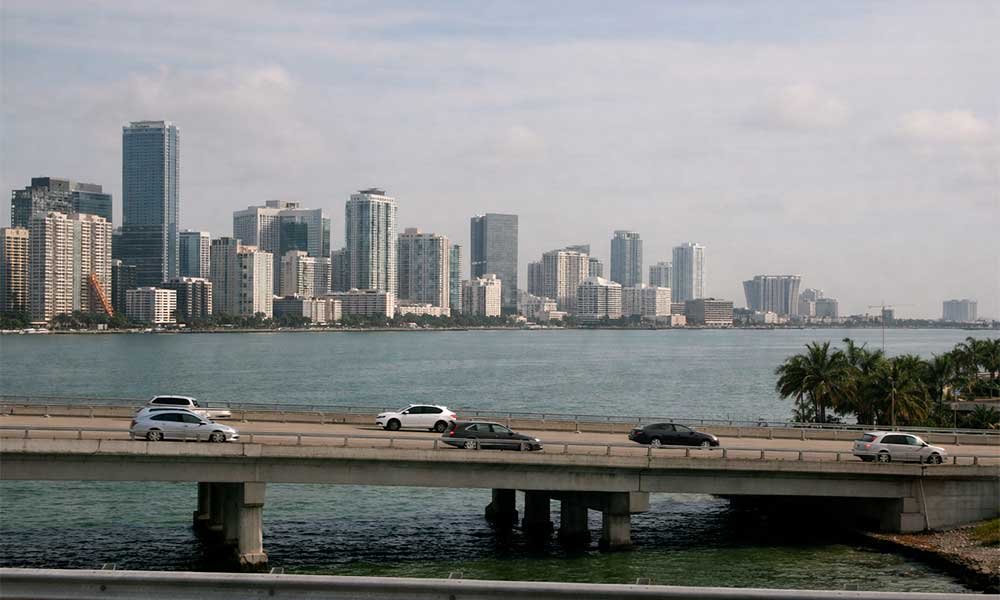 Miami skyline view for choosing where to stay